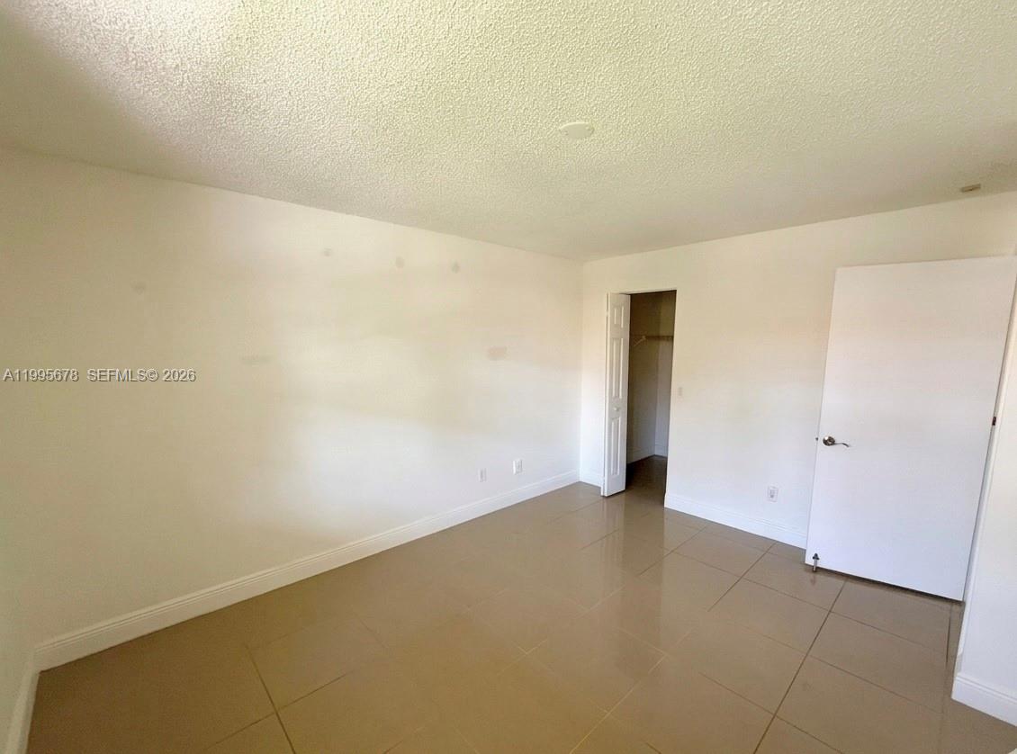 ROYAL POINCIANA CONDO - Residential Lease