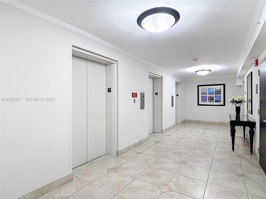 ADMIRALS PORT CONDO-EAST - Residential