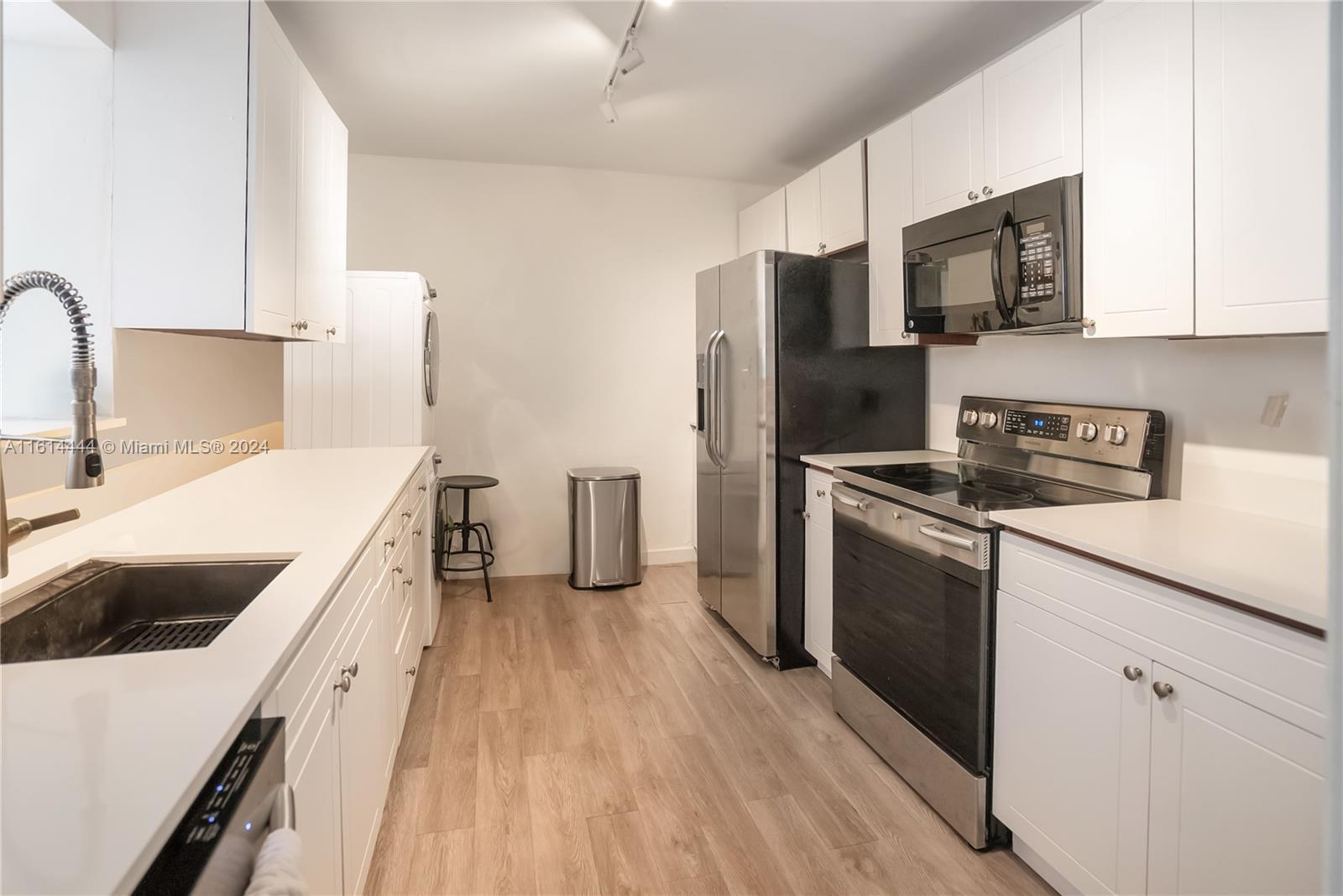 BISC KEY ESTATES - Residential