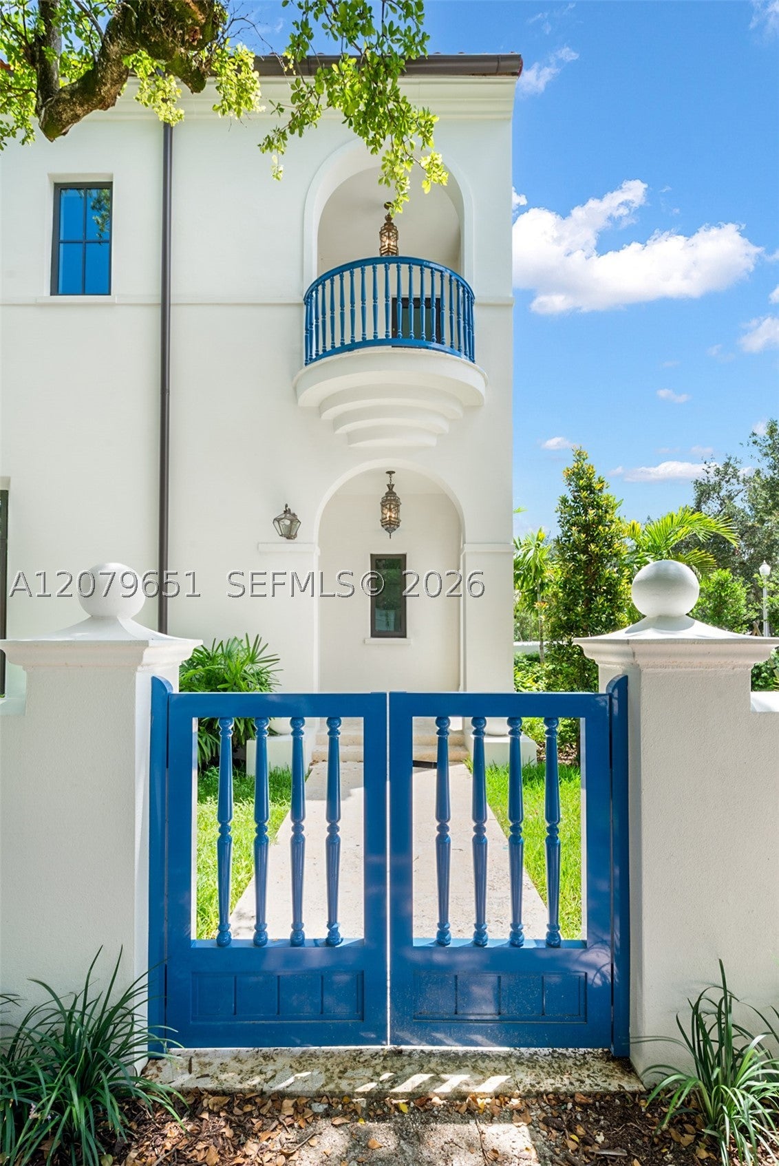 550 Malaga Ave Villa 1