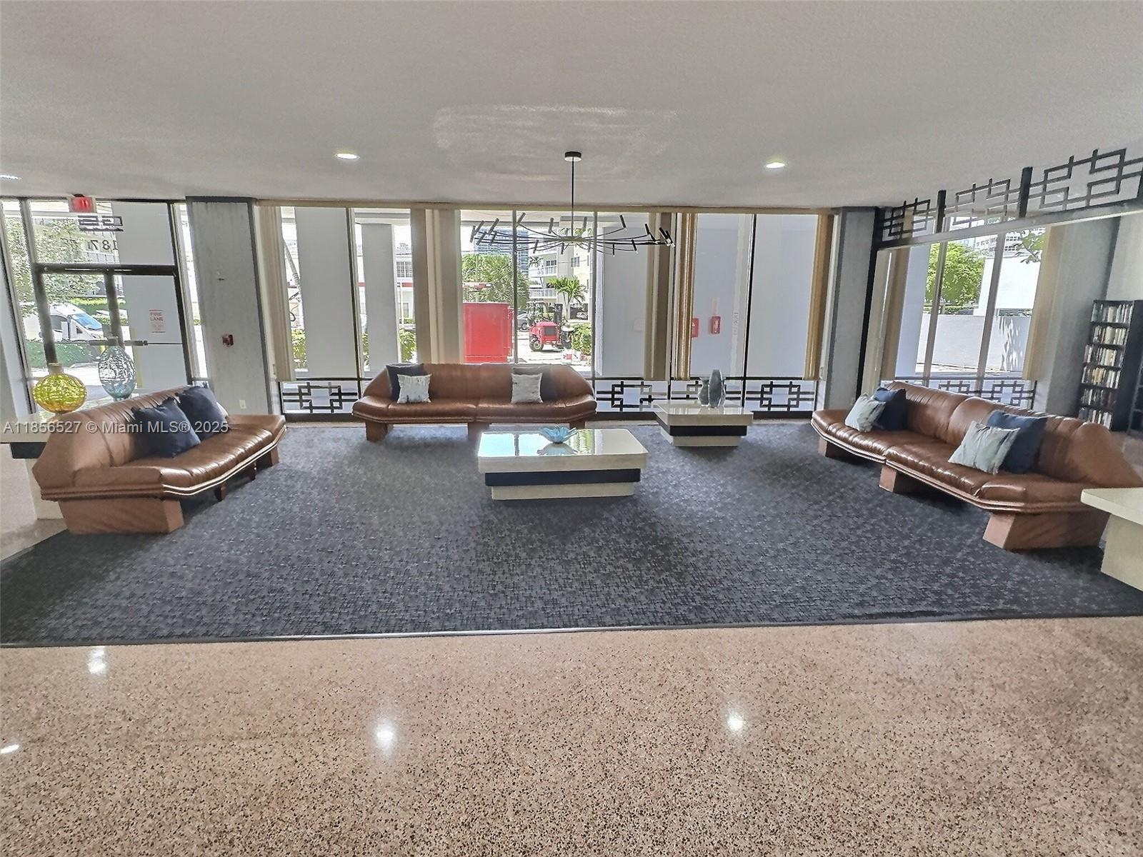 GOLDEN SURF TOWERS CONDO - Residential