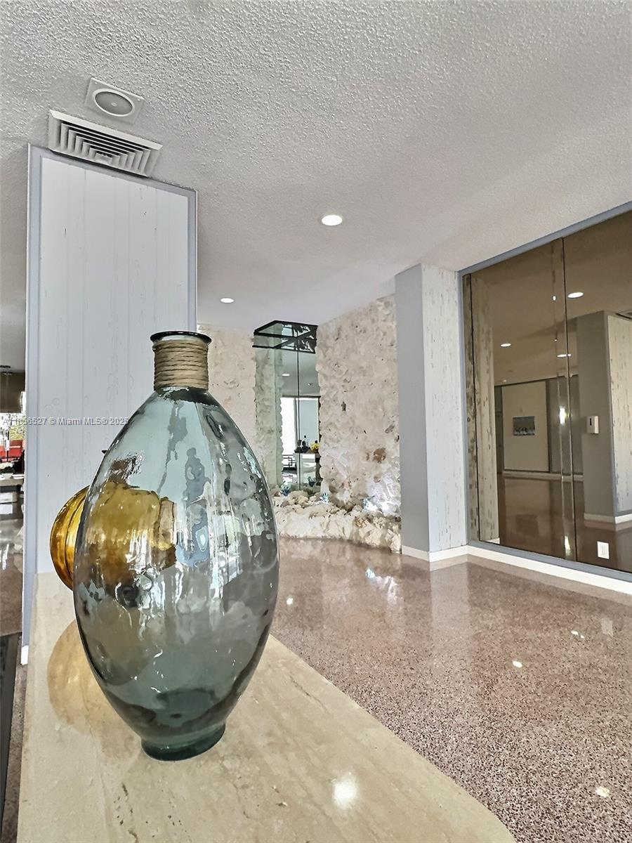 GOLDEN SURF TOWERS CONDO - Residential