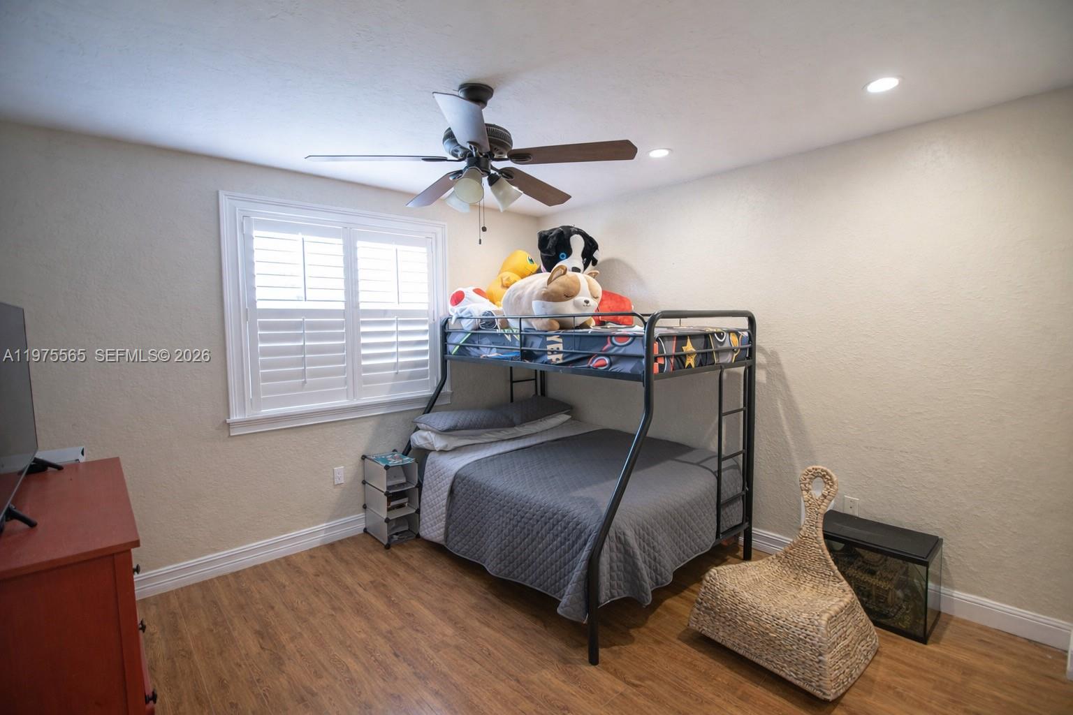 SUNFLOWER AT THE HAMMOCKS - Residential