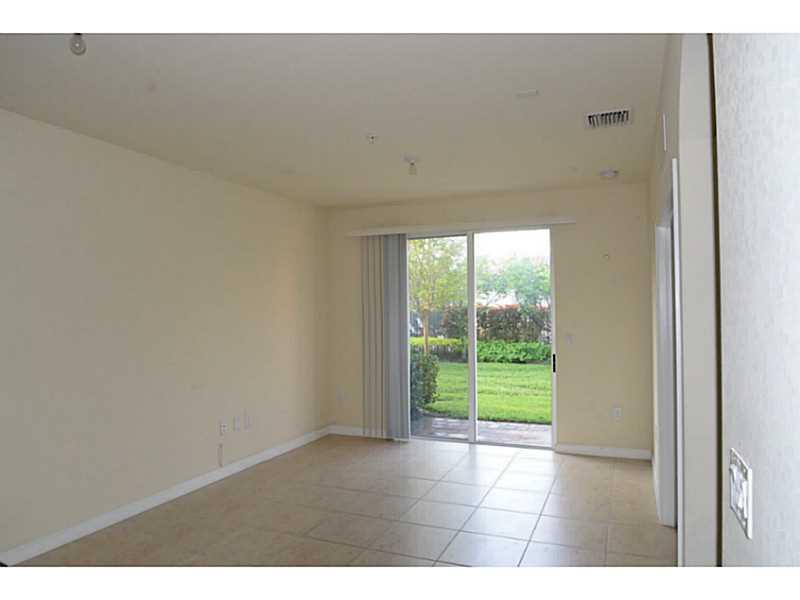 EMERALD CREEK - Residential Lease