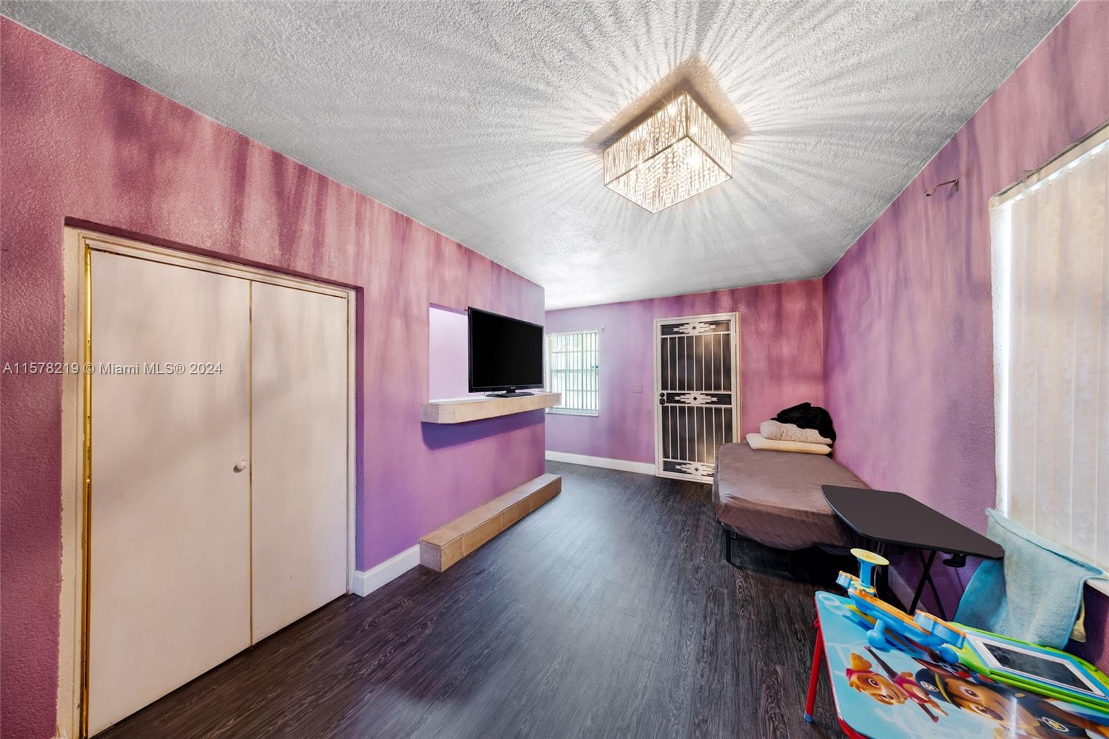 COLLEGE TRACT 2ND ADD - Residential