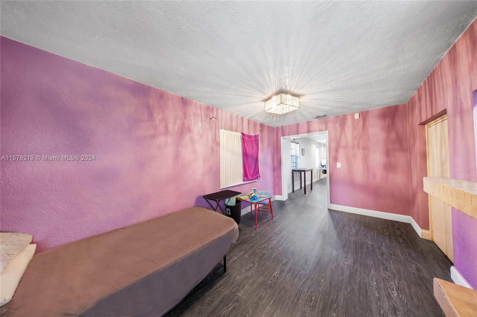 COLLEGE TRACT 2ND ADD - Residential