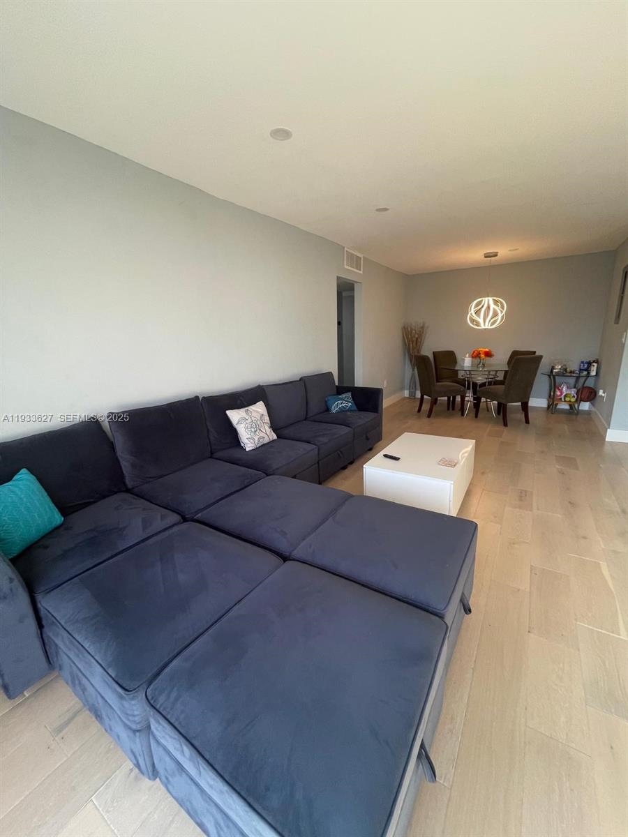 PENN TOWERS CONDO - Residential