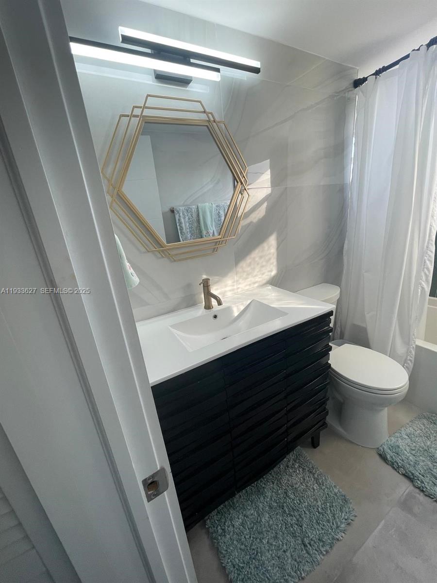 PENN TOWERS CONDO - Residential