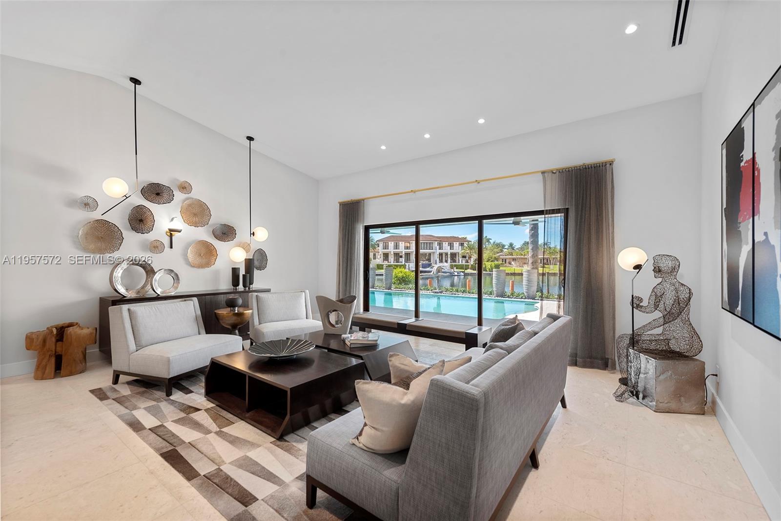 OLD CUTLER BAY SEC 1 - Residential Lease