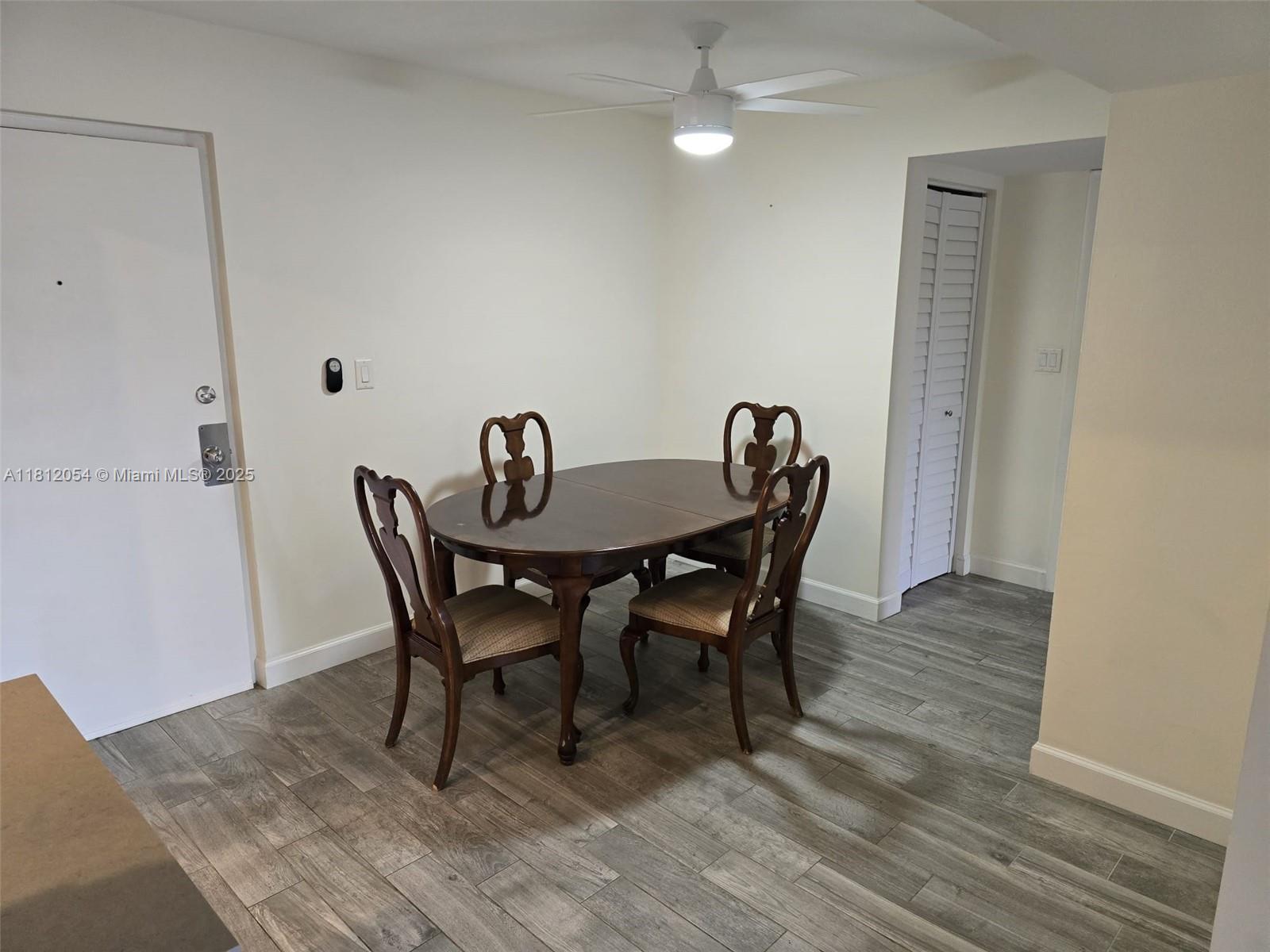 CASA DEL RIO CONDO - Residential Lease