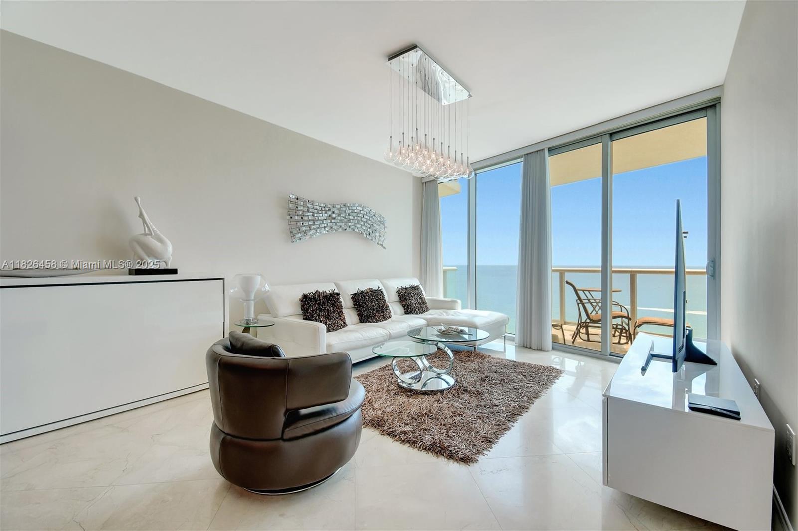 17001 Collins Ave 2006, Sunny Isles Beach, FL, 33160/$1,279,000 3 17001 Collins Ave 2006