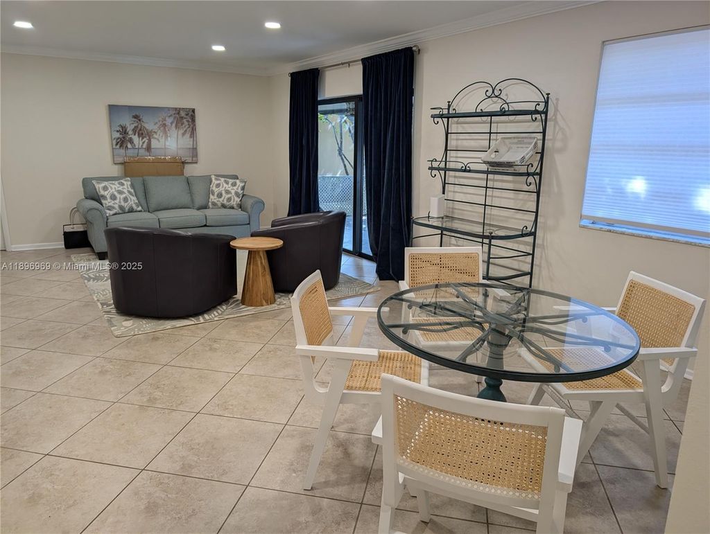 Photo of 850 Benevento Ave #1, Coral Gables, FL 33146 (MLS # A11896969)