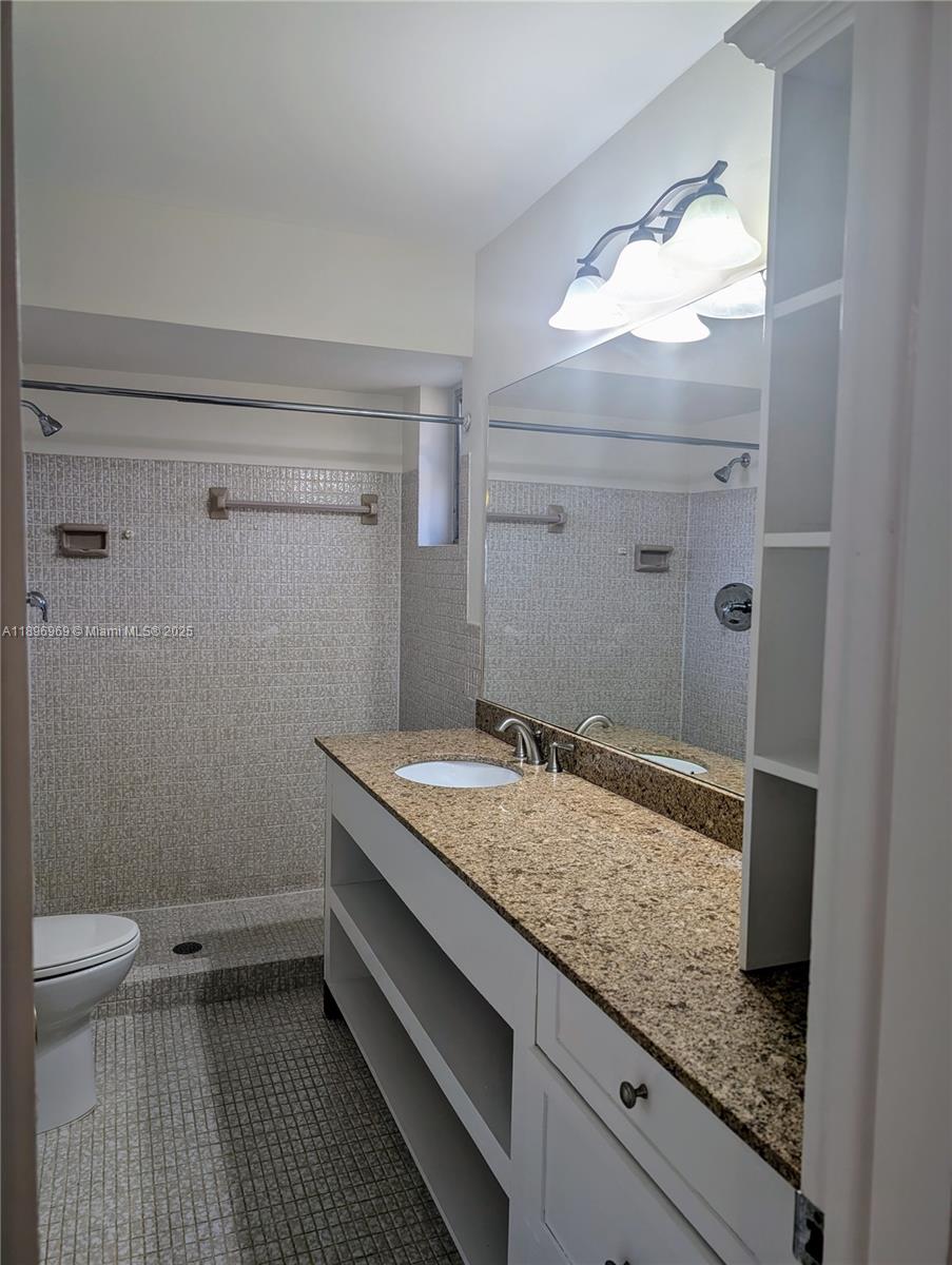 CG RIVIERA SEC 3 REV - Residential Lease