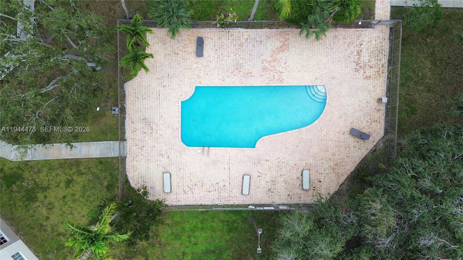 MIRASSOU CONDO - Residential