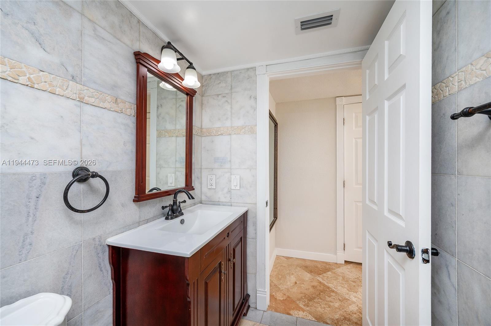 MIRASSOU CONDO - Residential