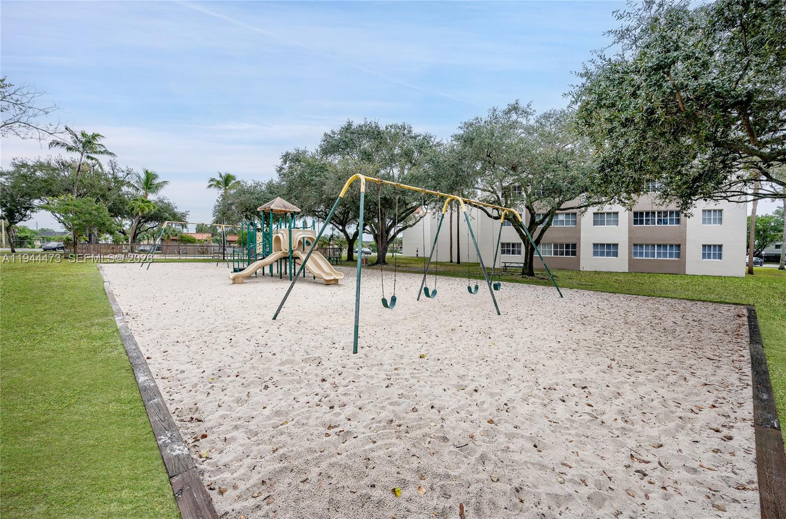 MIRASSOU CONDO - Residential