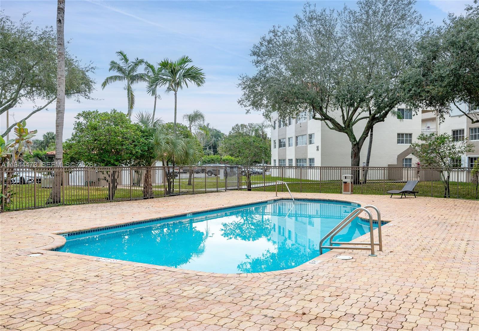 MIRASSOU CONDO - Residential