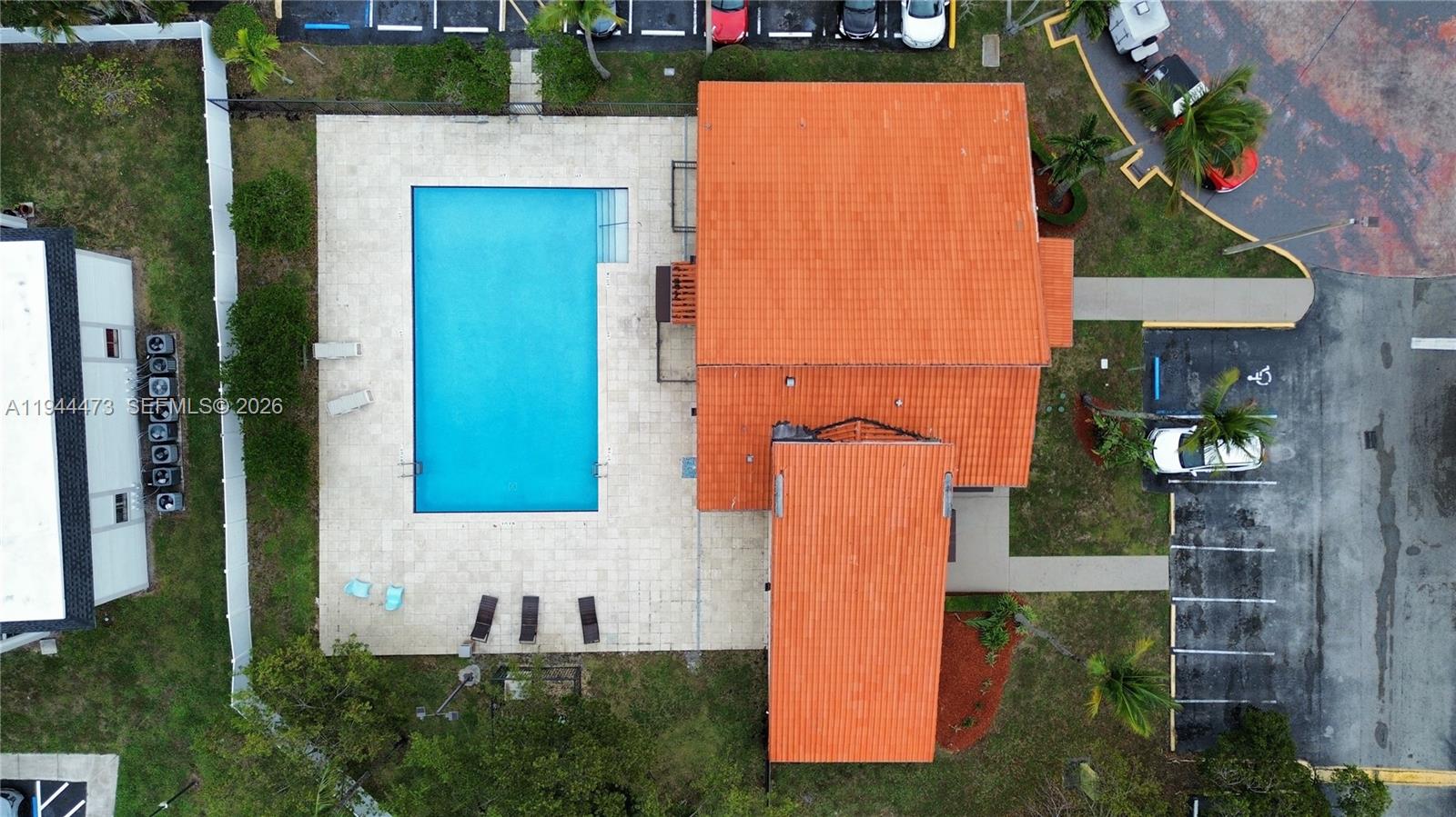 MIRASSOU CONDO - Residential