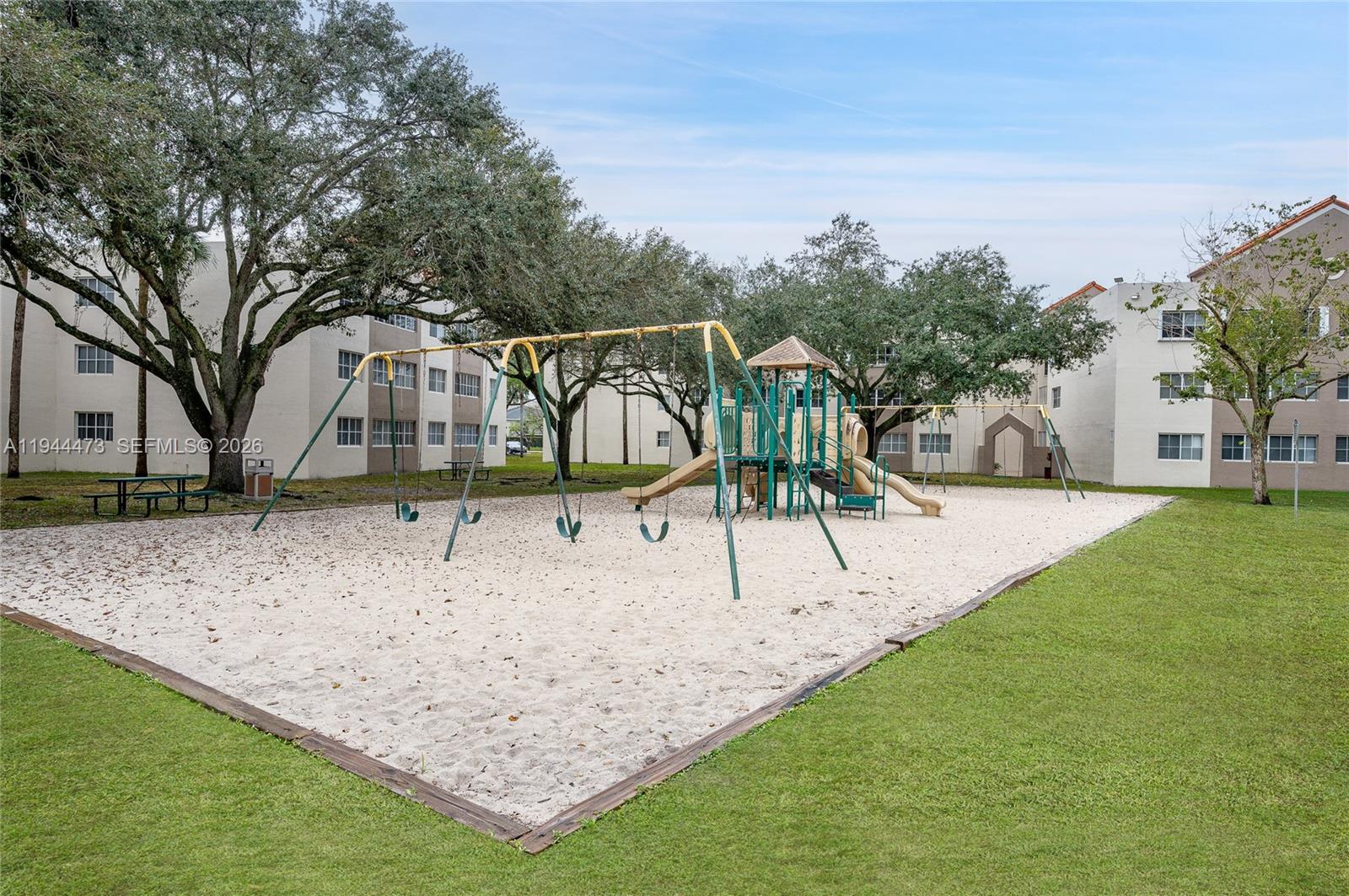 MIRASSOU CONDO - Residential