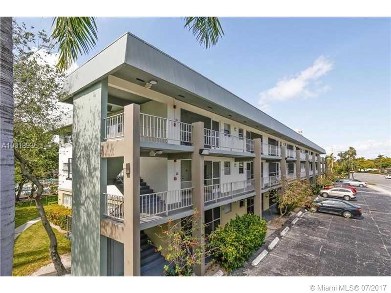 Great Location! 1 mile from Beach. Centrally located between Ft. Lauderdale & Miami. Walking distance to everything. Unit is nicely remodeled & furnished. Floors are wood laminate and Berber carpet. All you need is your toothbrush! Peaceful Complex. Relaxing screened porch overlooking park & canal. Amenities include: Elevator, Laundry Room on each floor, Clubhouse, Pool, Park with bbq grills, and boat dock.