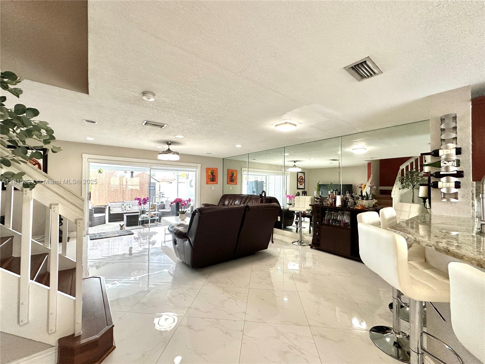 19021 NW 52nd Ct