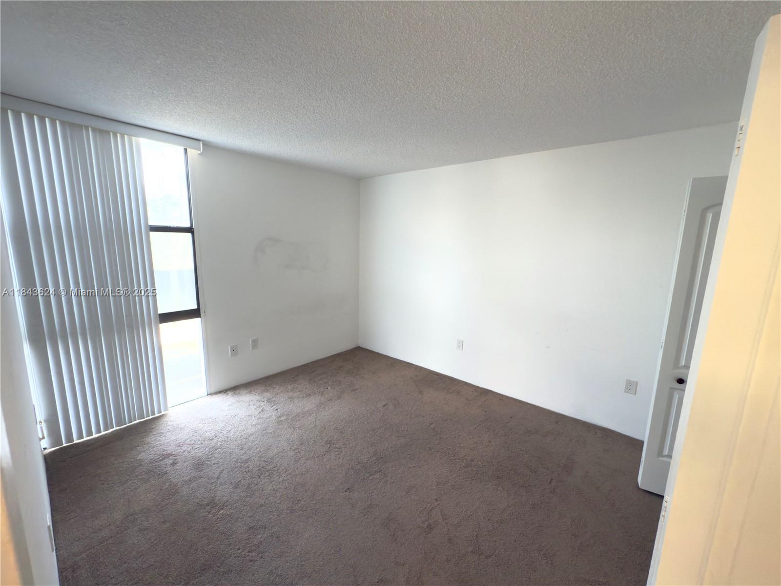 AVENTURA ELDORADO CONDO - Residential