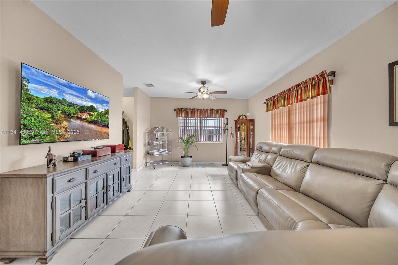 7565 N Augusta Dr 7565