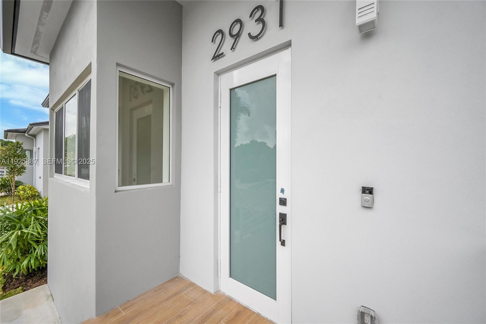 PINE TREE PARK - Residential Lease