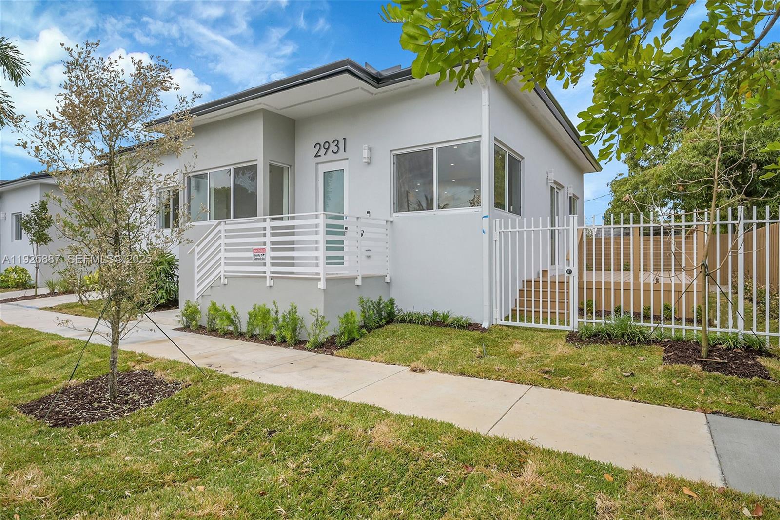 PINE TREE PARK - Residential Lease