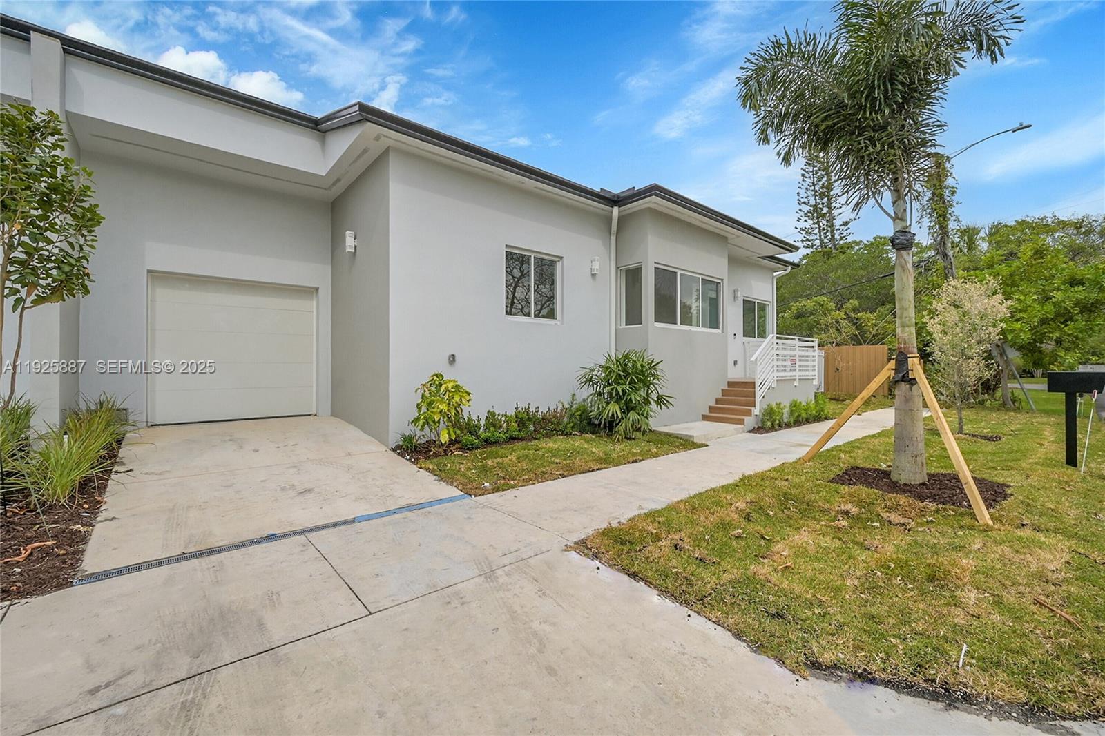 PINE TREE PARK - Residential Lease