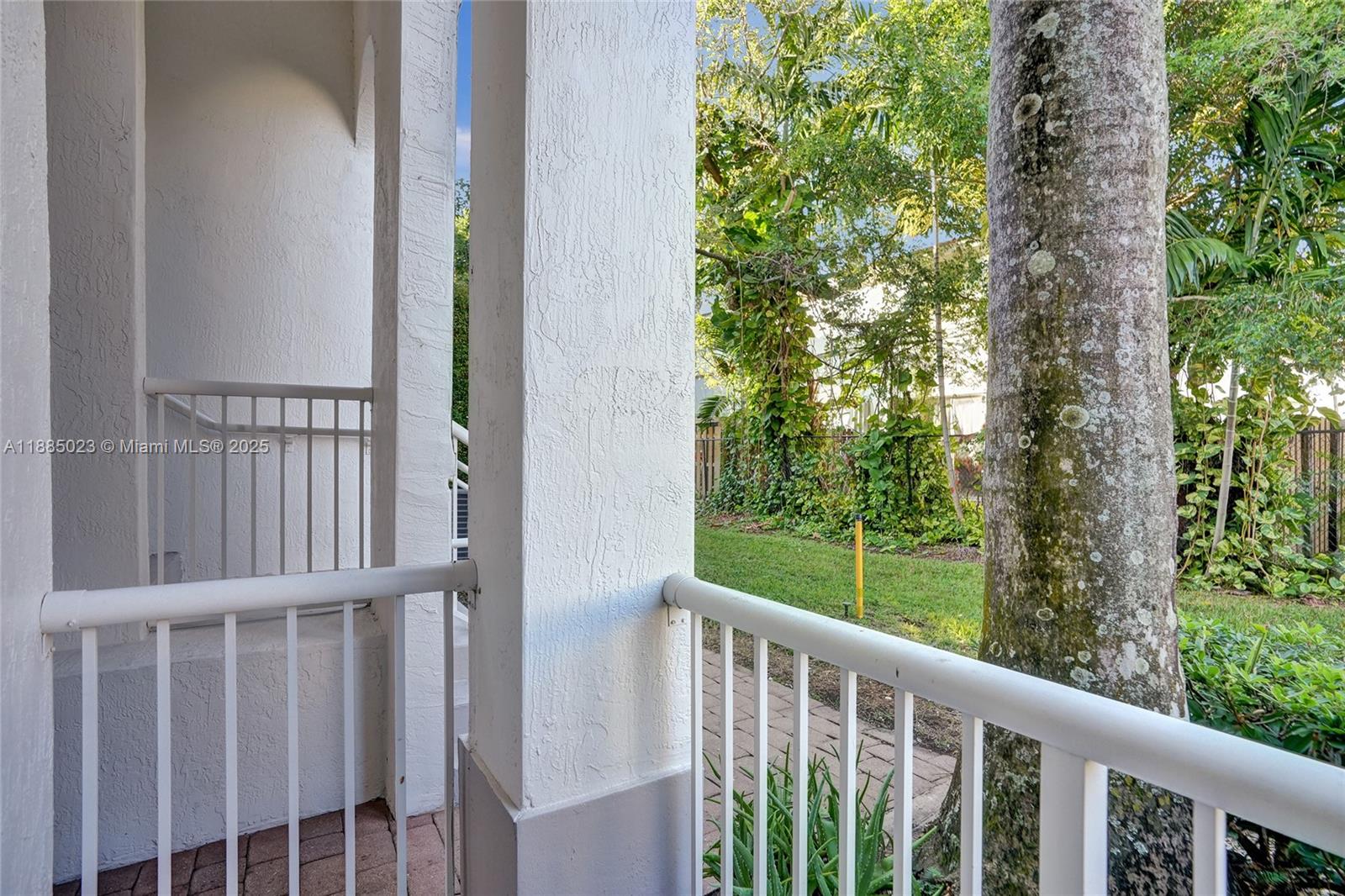 COURTYARDS TWO CONDO - Residential