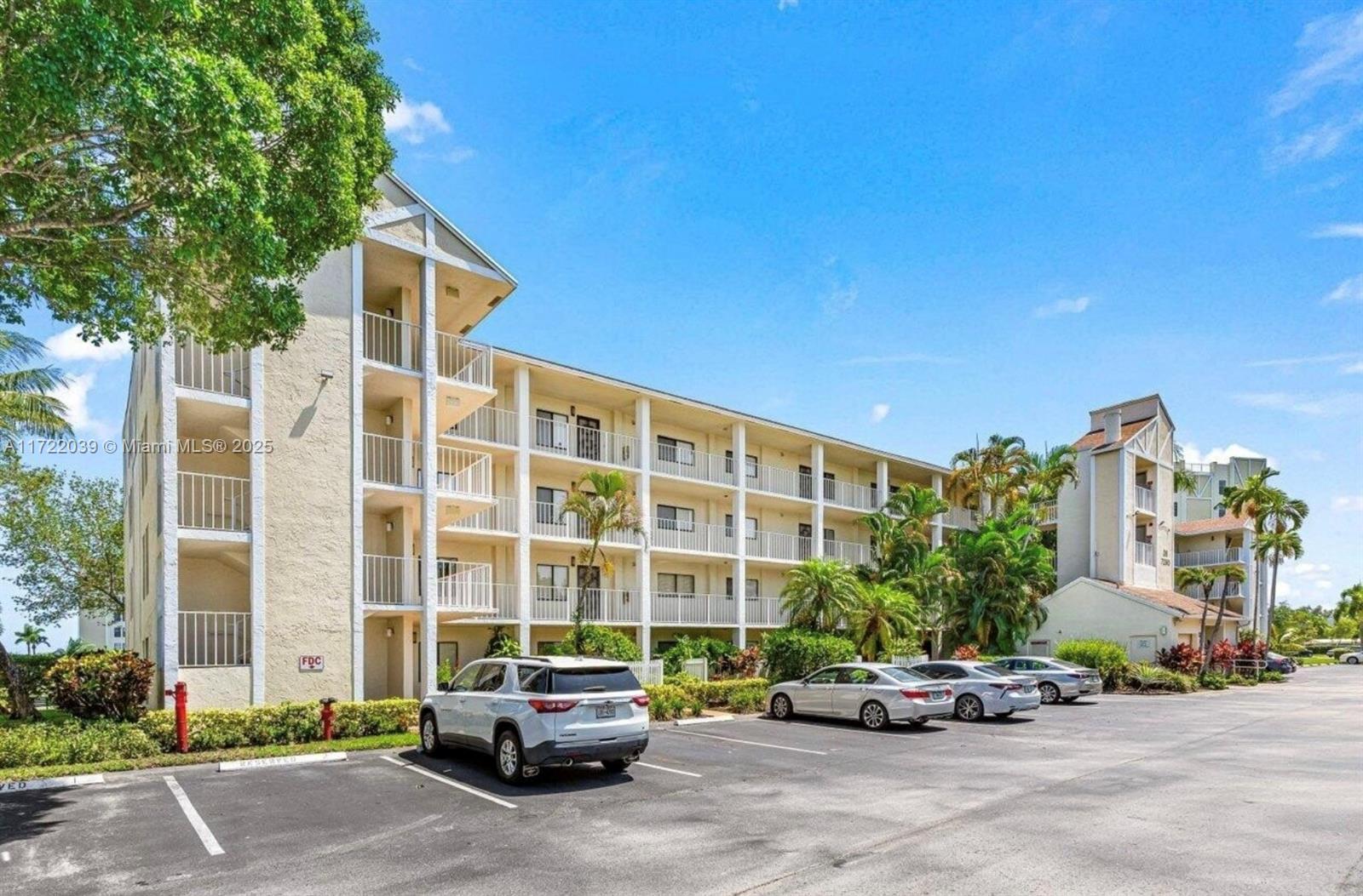 HUNTINGTON LAKES SEC FIVE - Residential