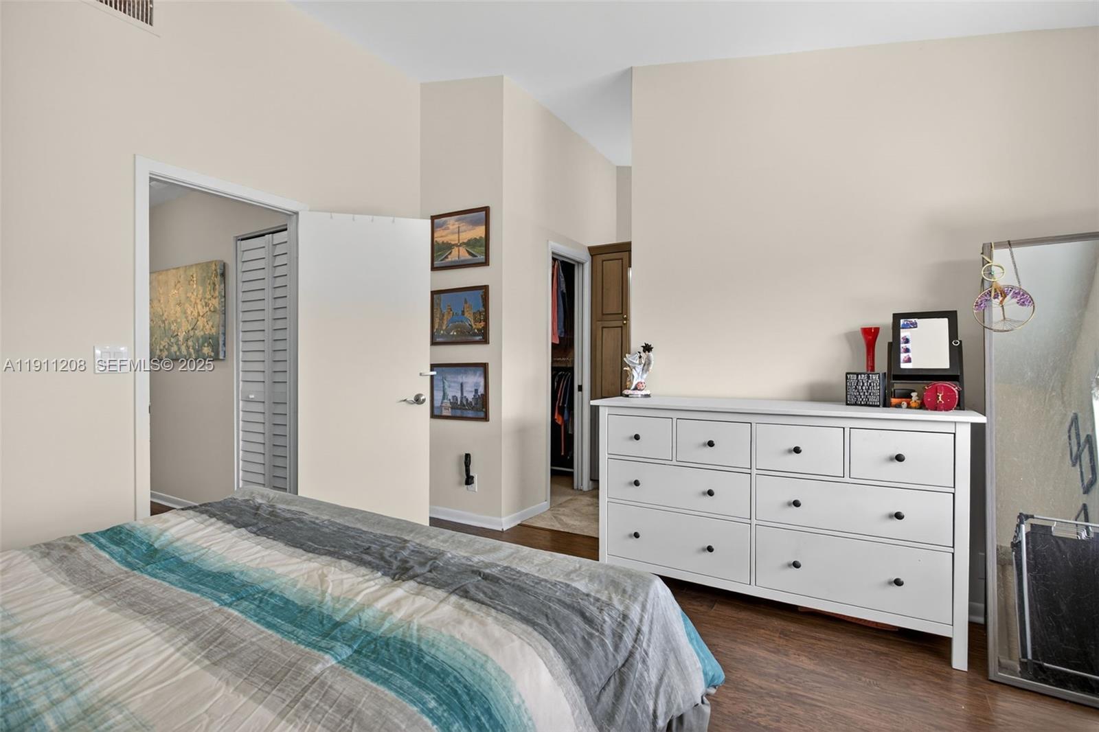 BAYWOOD VILLAGE III-A CON - Residential