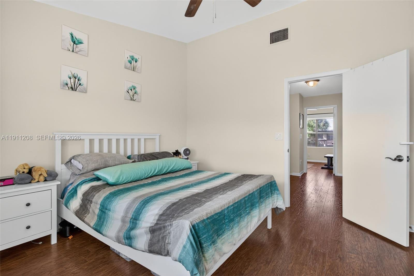 BAYWOOD VILLAGE III-A CON - Residential