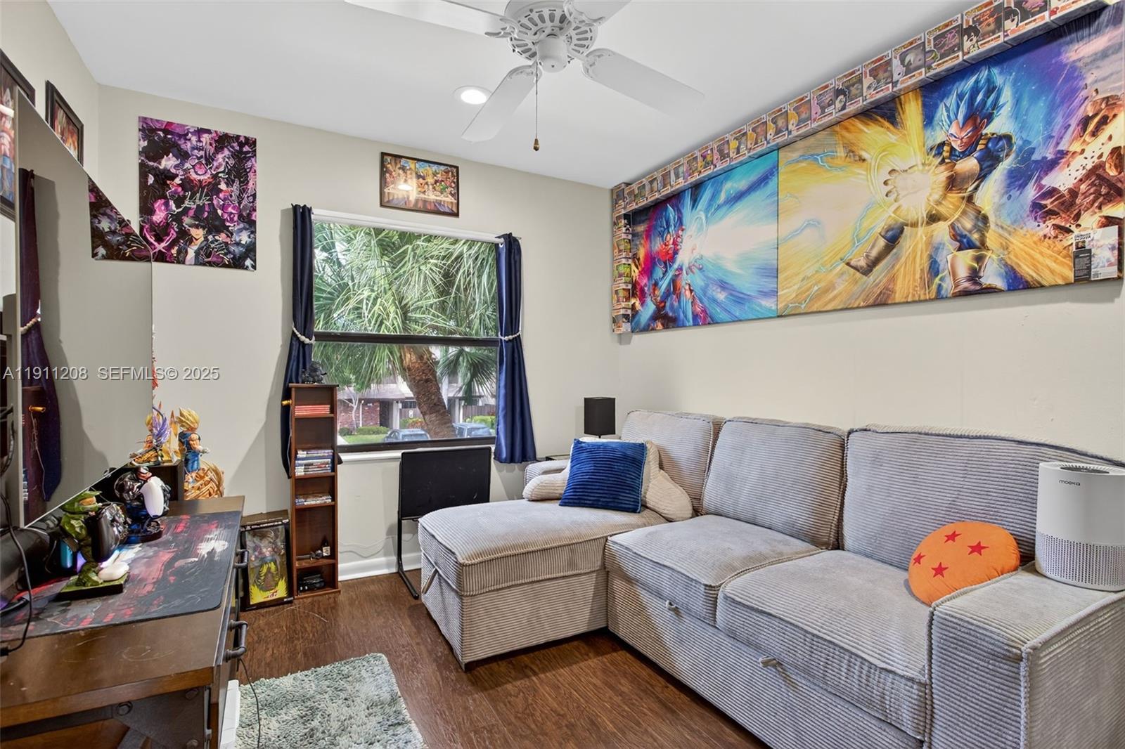 BAYWOOD VILLAGE III-A CON - Residential