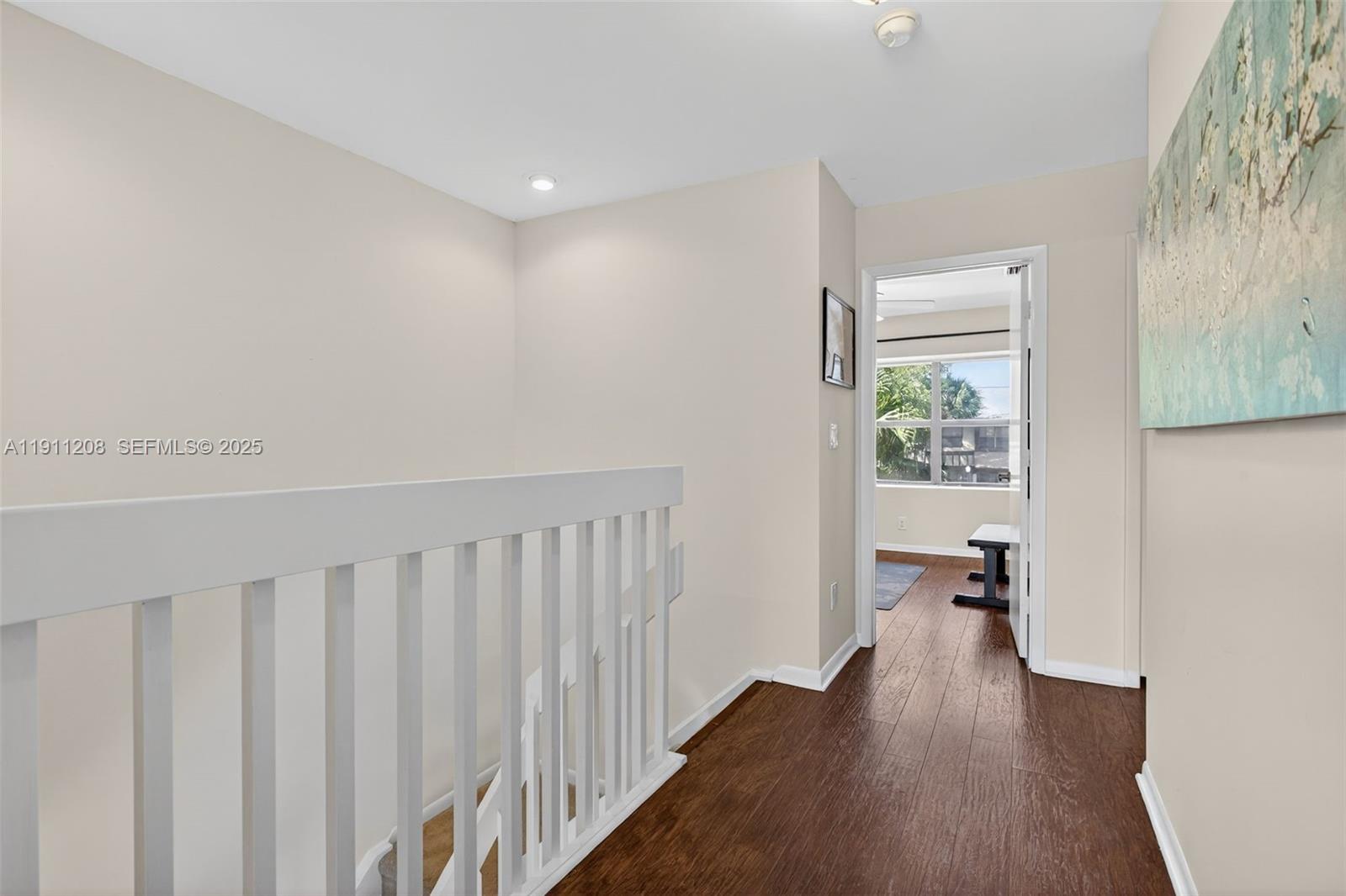 BAYWOOD VILLAGE III-A CON - Residential