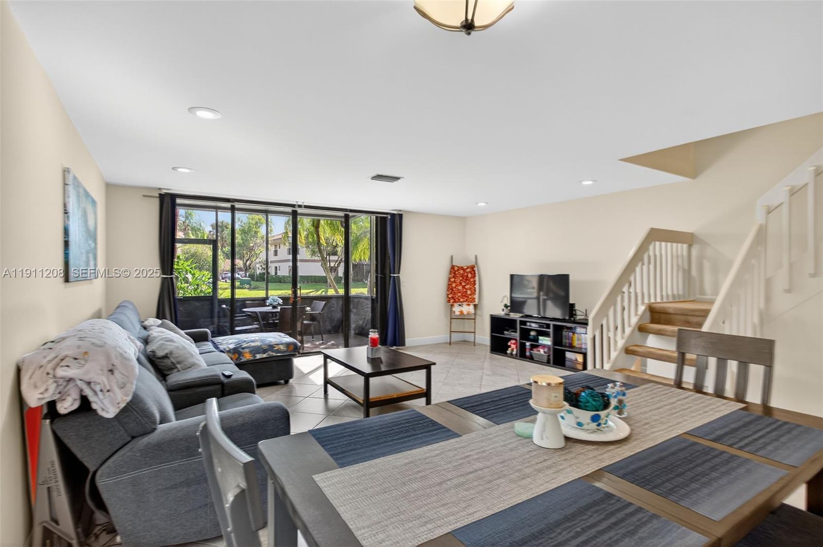 BAYWOOD VILLAGE III-A CON - Residential