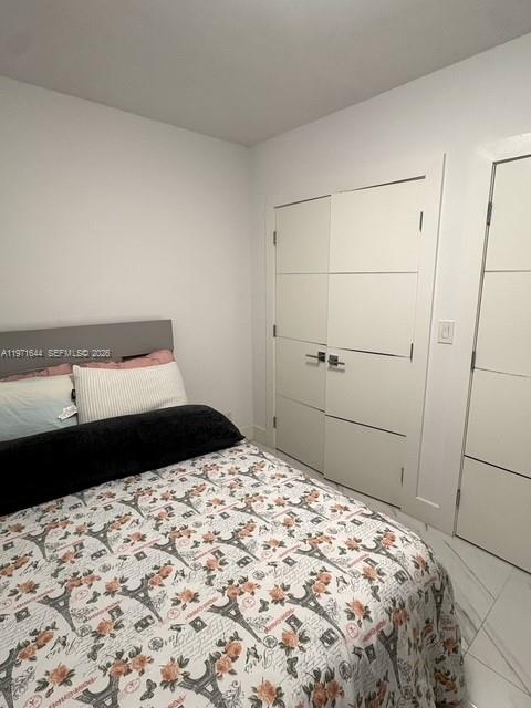 TURNBERRY ISLE SOUTH COND - Residential