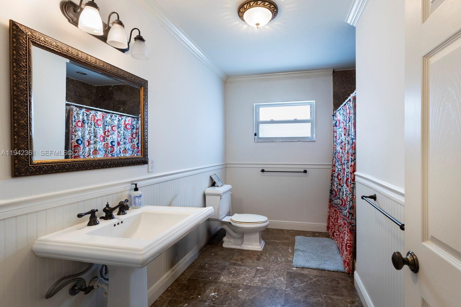 BRICKELL ESTATES - Residential