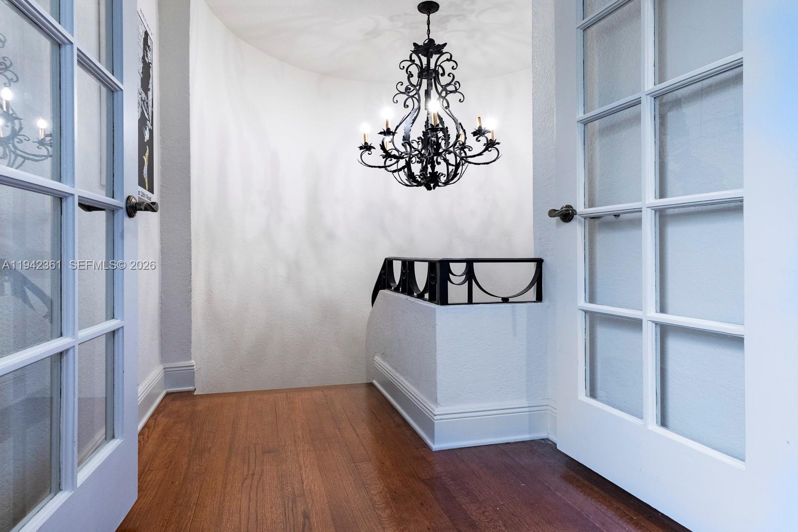 BRICKELL ESTATES - Residential