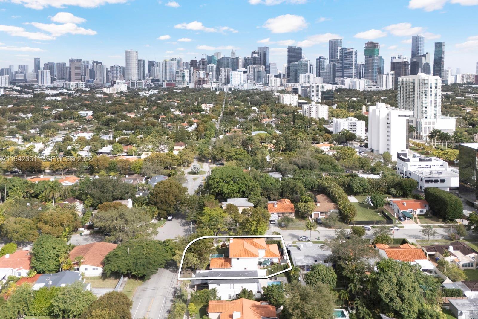 BRICKELL ESTATES - Residential