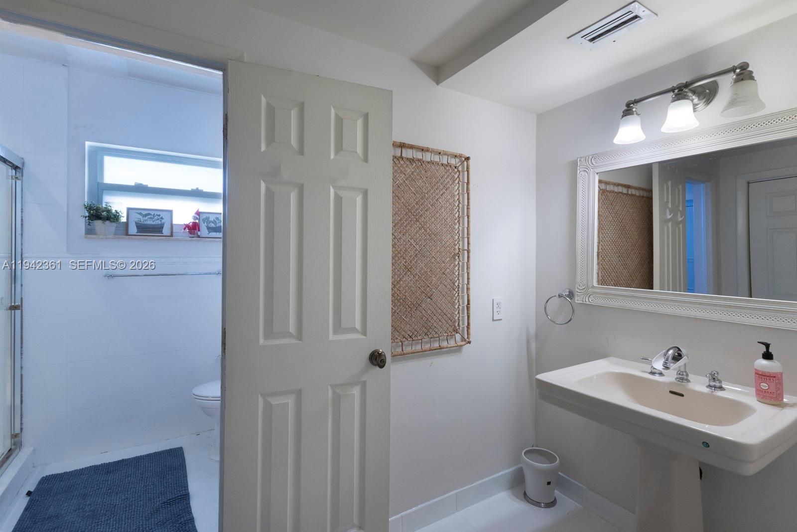 BRICKELL ESTATES - Residential