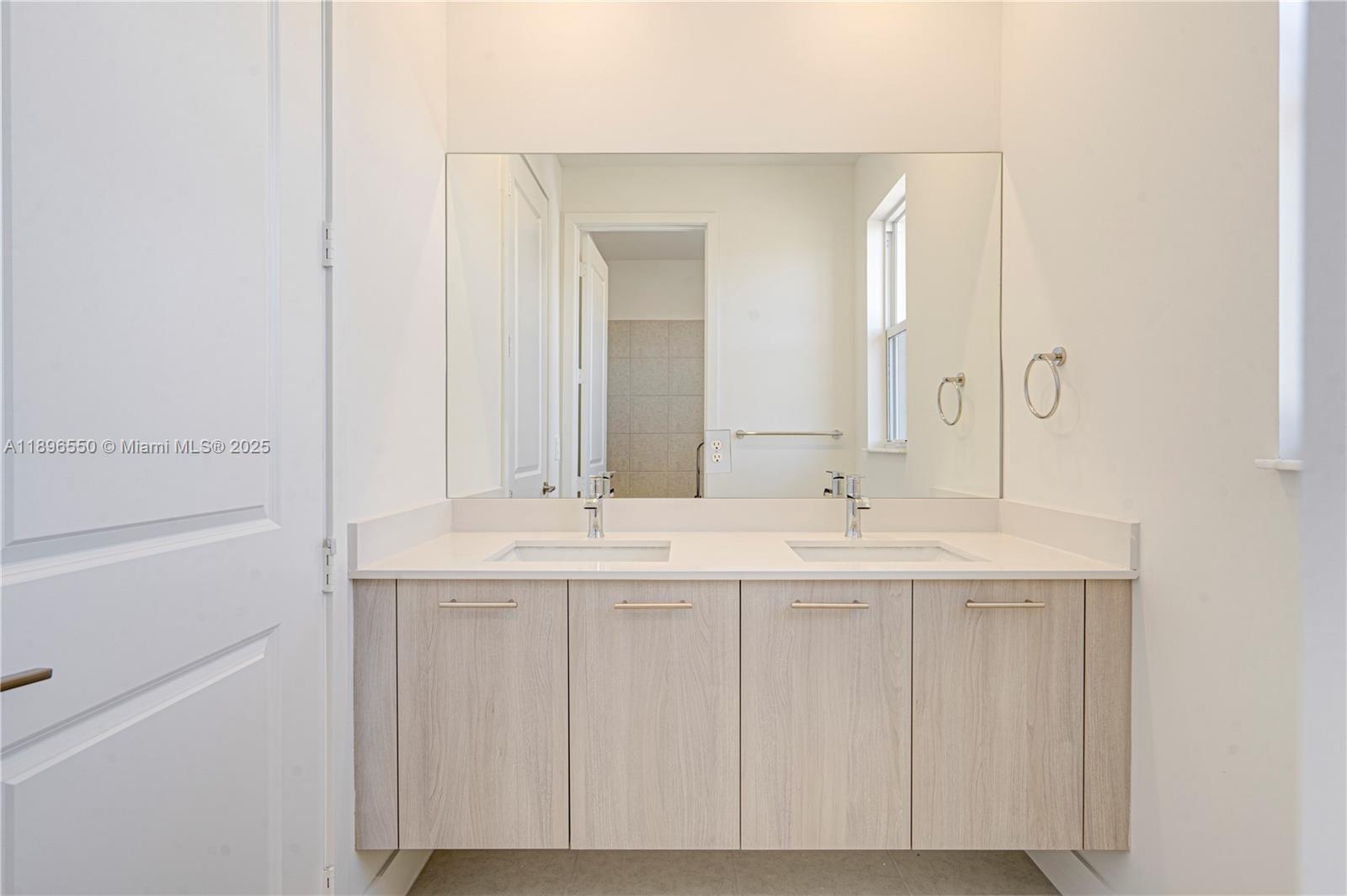 CRESCENT RIDGE - Residential