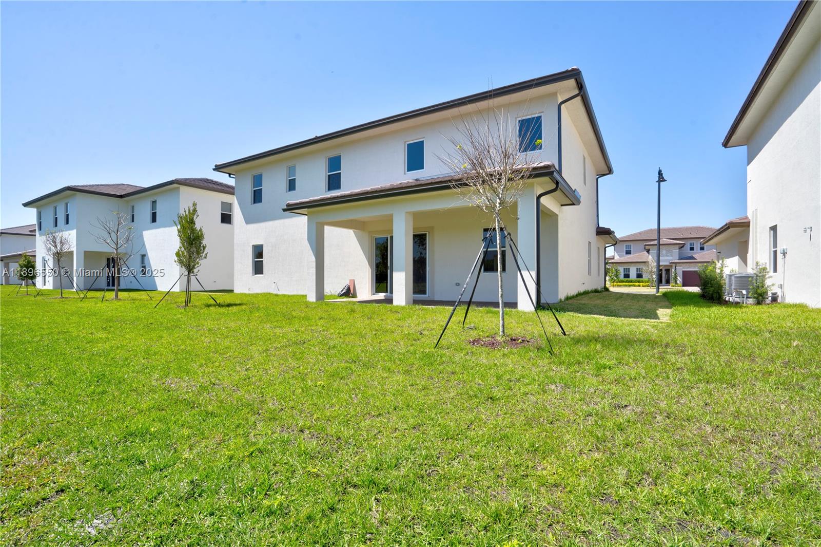 CRESCENT RIDGE - Residential