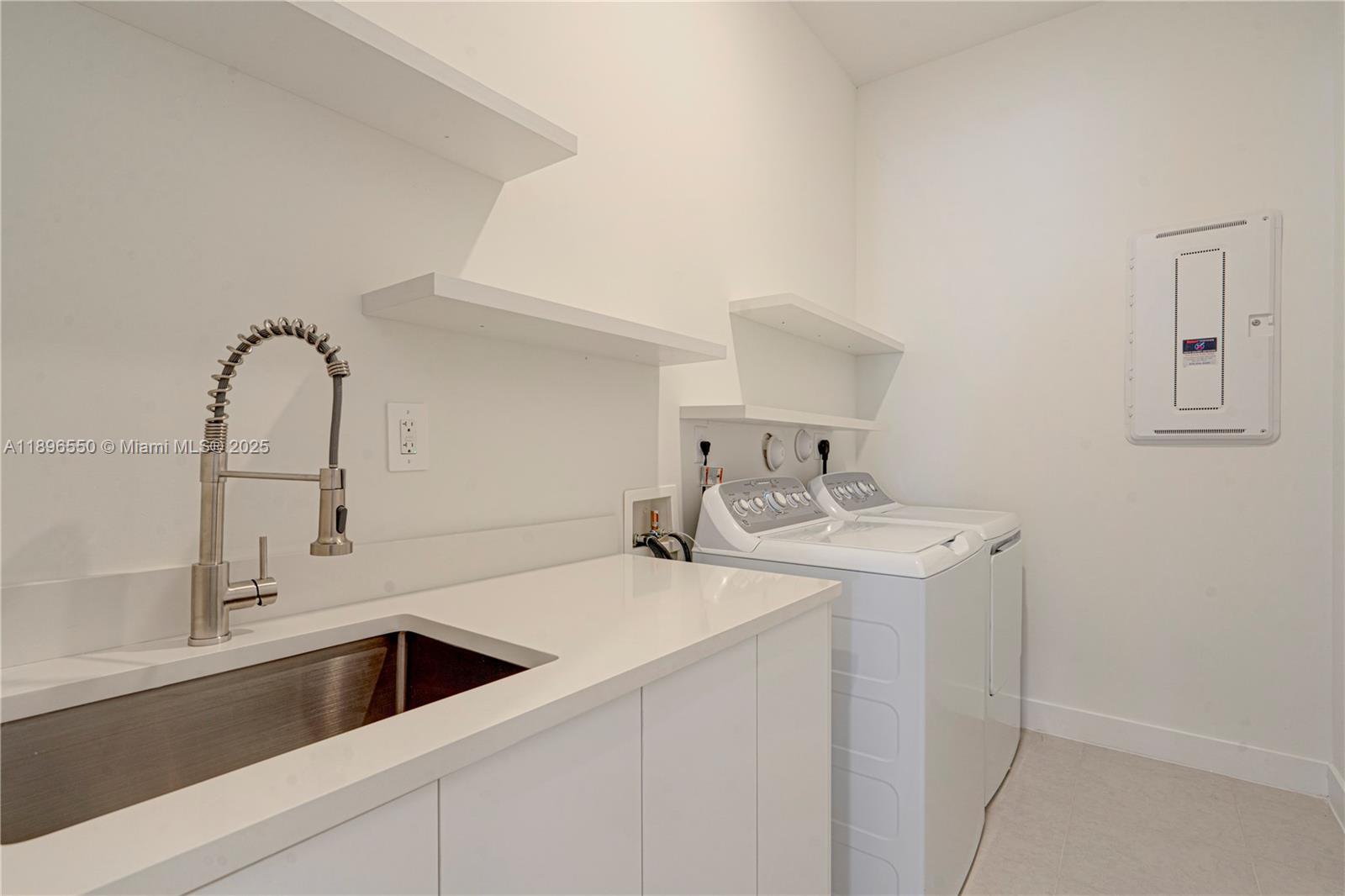 CRESCENT RIDGE - Residential