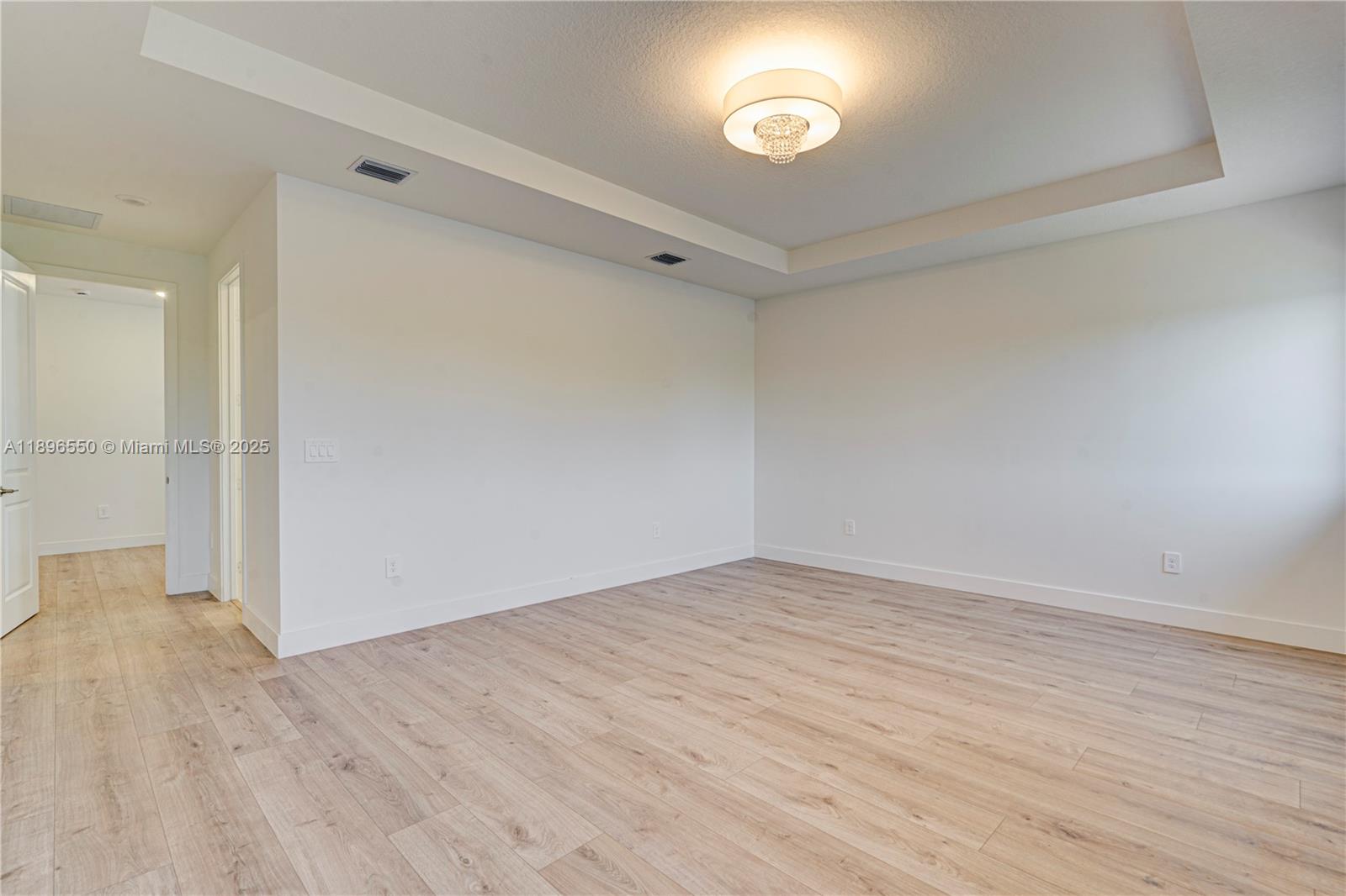 CRESCENT RIDGE - Residential