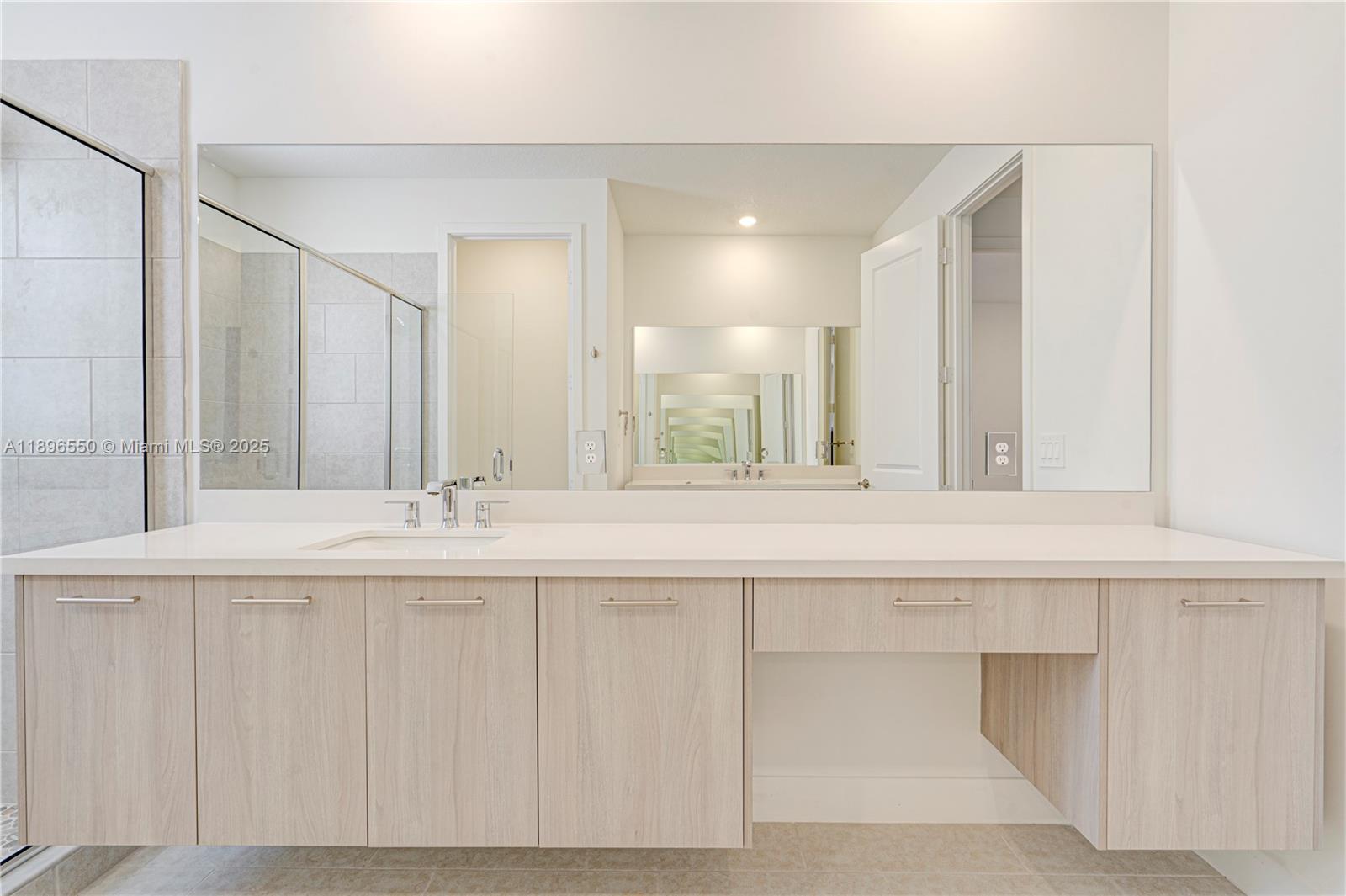 CRESCENT RIDGE - Residential