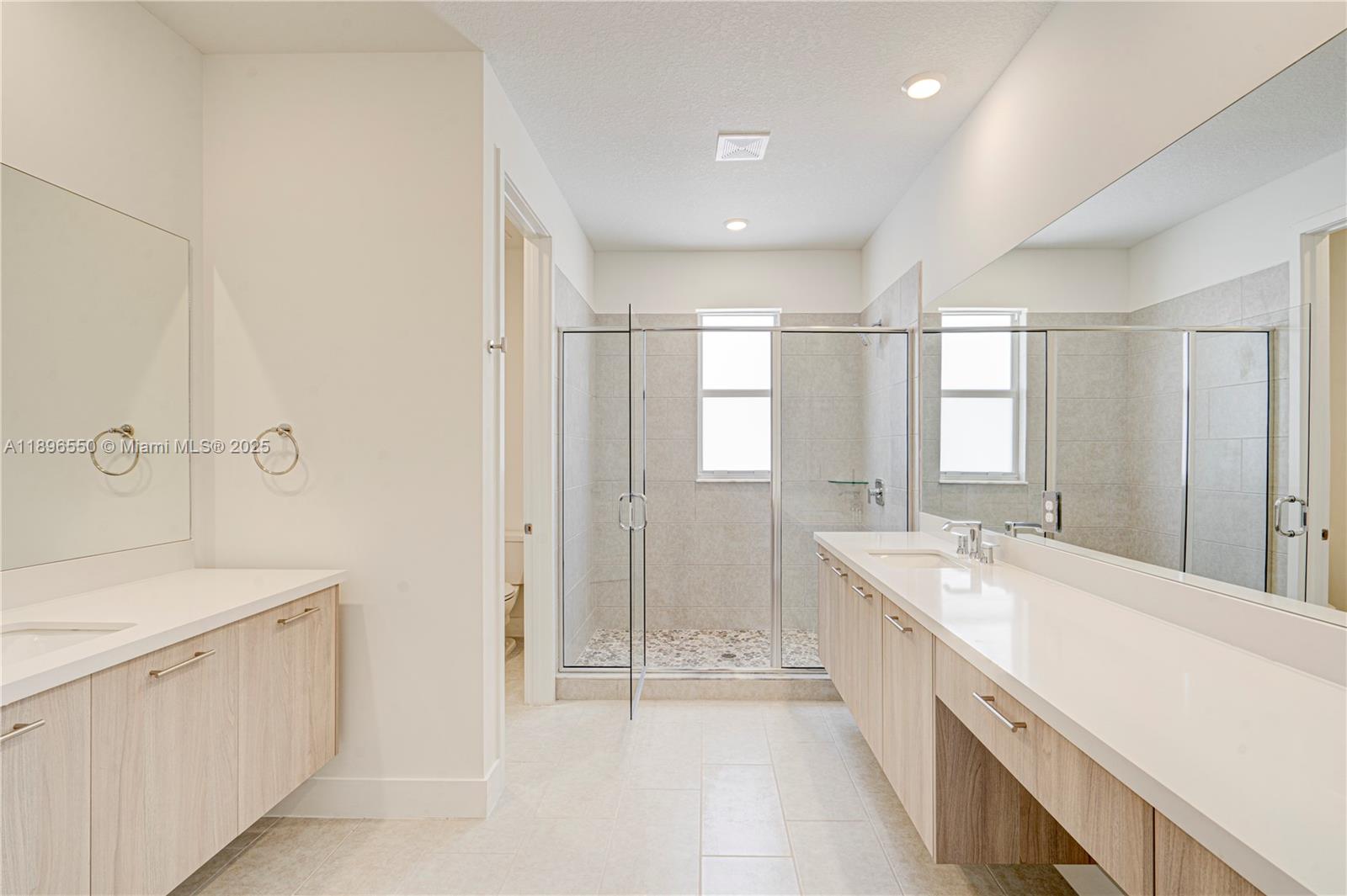 CRESCENT RIDGE - Residential