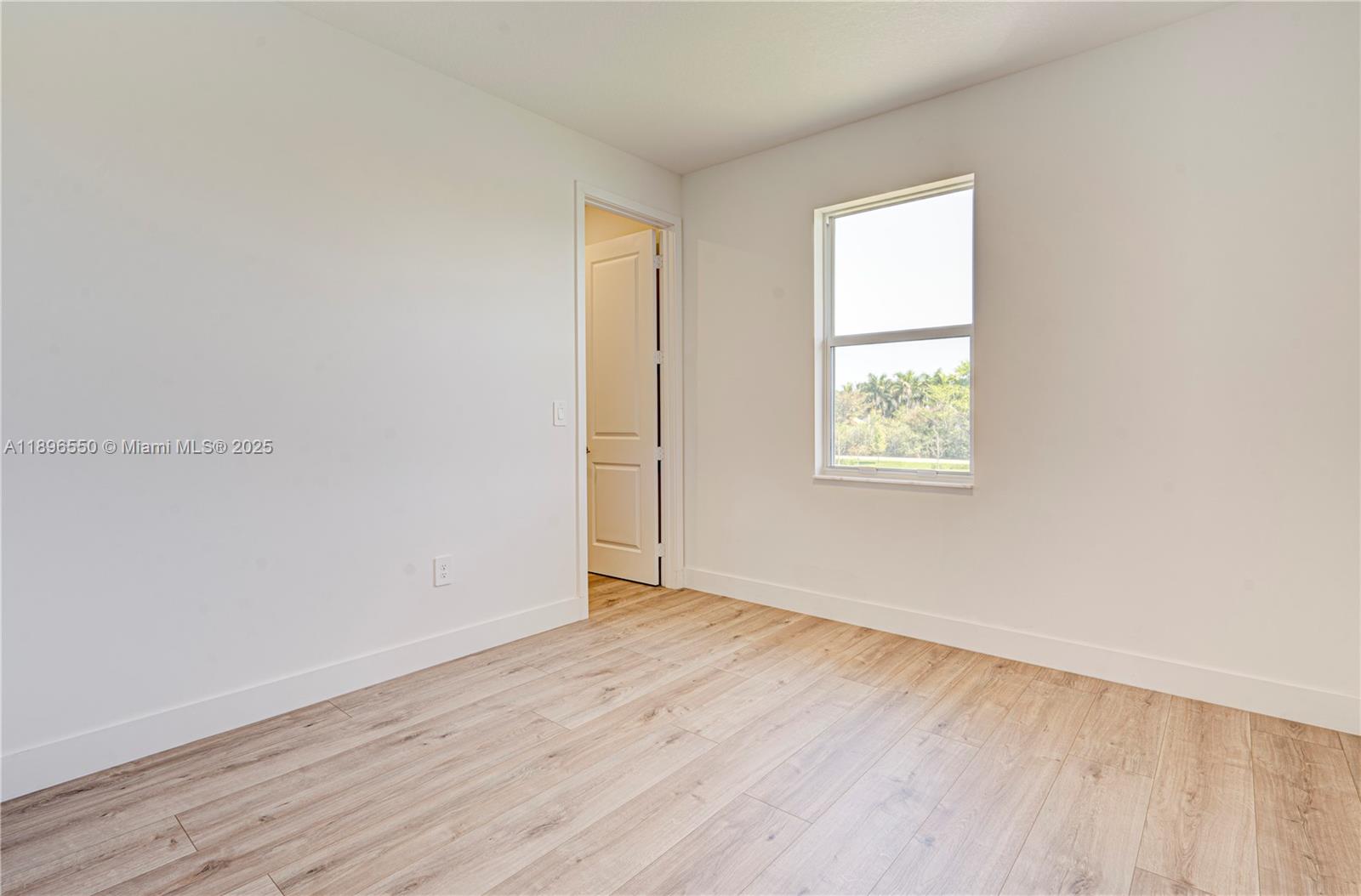 CRESCENT RIDGE - Residential