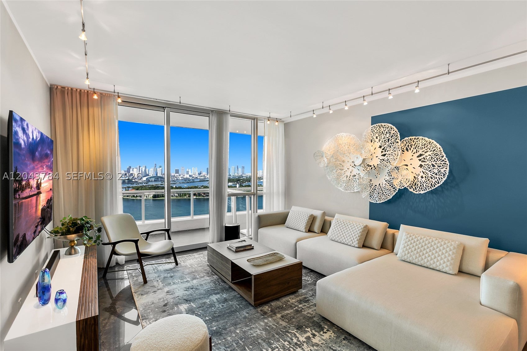 540 West Ave 2311